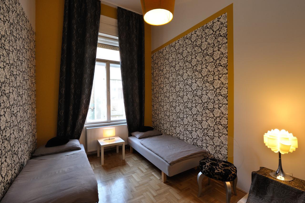 International Apartments Budapeste Exterior foto